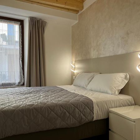 Anfite Apartments Santa Maria Desenzano del Garda Kültér fotó