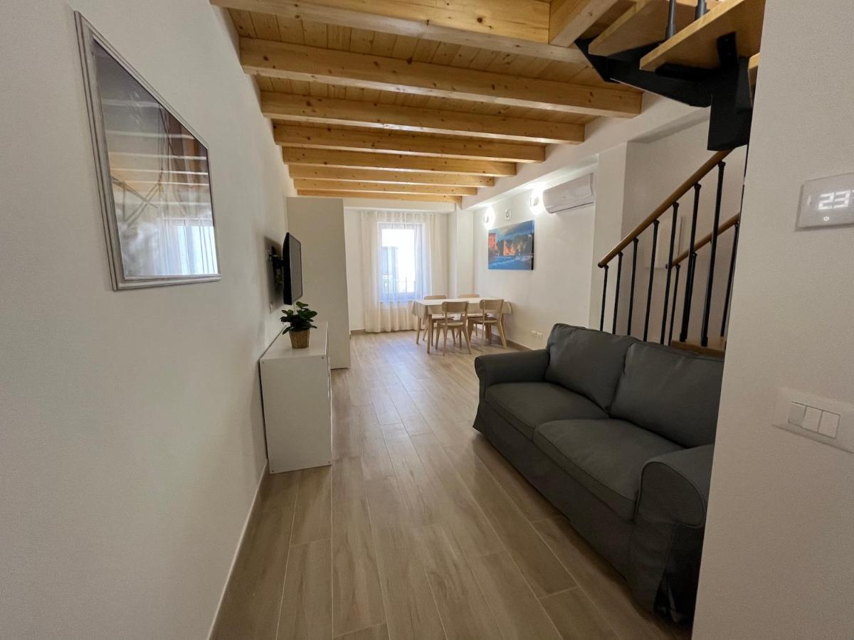 Anfite Apartments Santa Maria Desenzano del Garda Kültér fotó