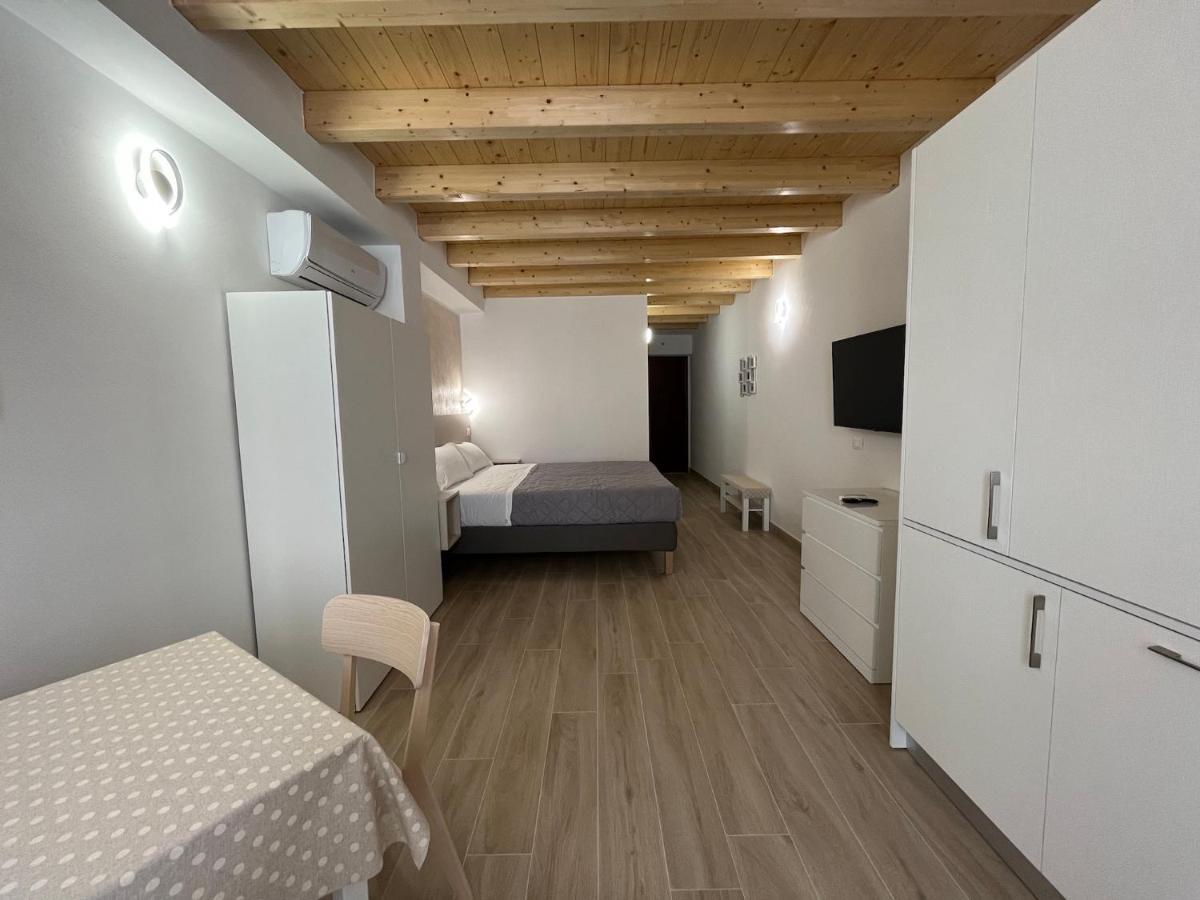 Anfite Apartments Santa Maria Desenzano del Garda Kültér fotó